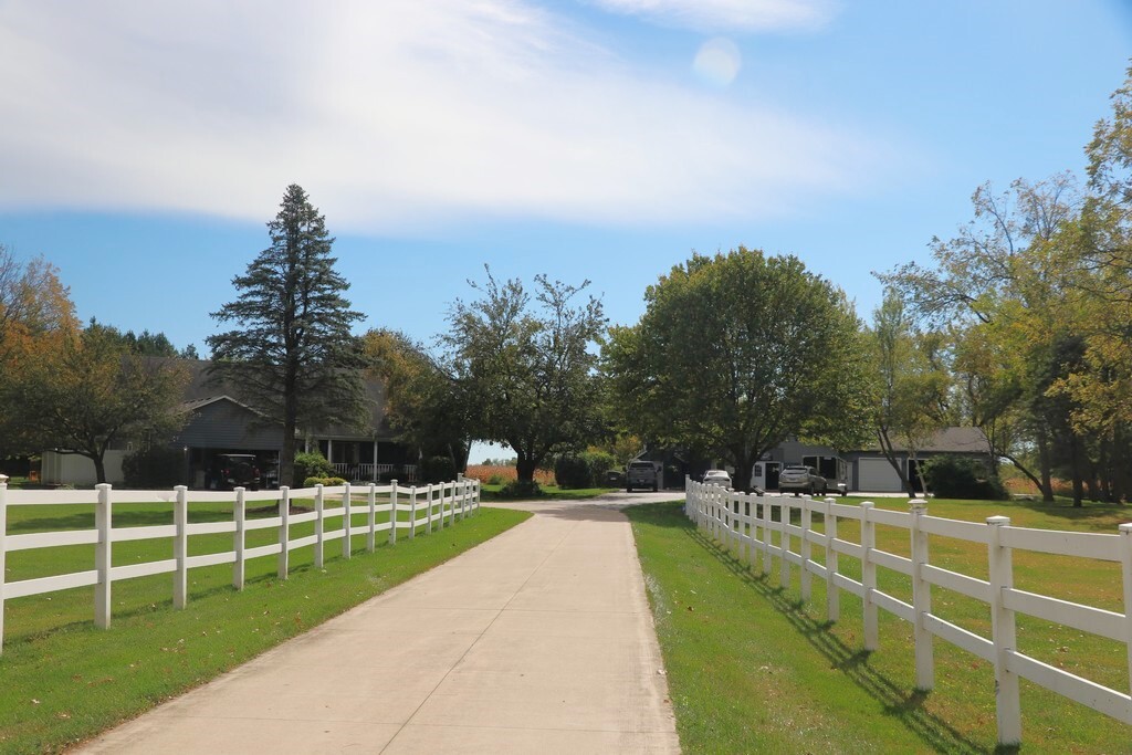 2919 Il Route 173, Richmond, IL for sale Building Photo- Image 1 of 37