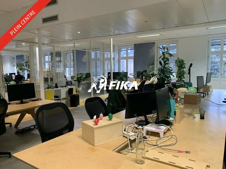 Office in Toulouse for lease - Interior Photo - Image 2 of 13
