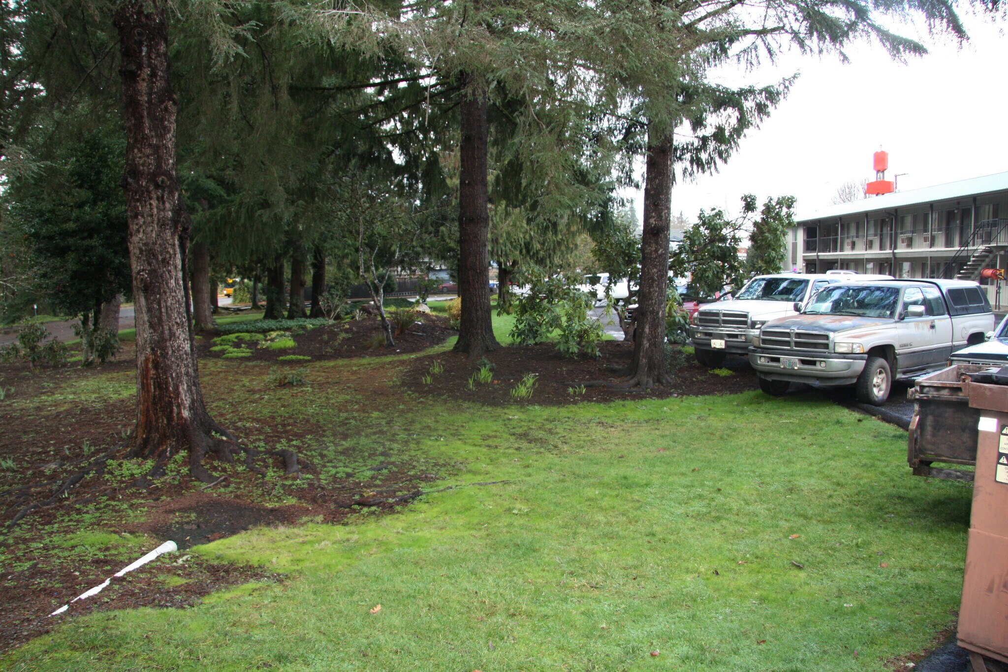 600 SW Beech Rd, Estacada, OR 97023 - Red Fox Motel | LoopNet