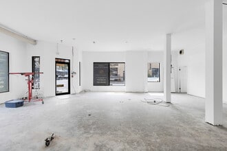 2101 St Beaubien E, Montréal, QC for lease Interior Photo- Image 1 of 21