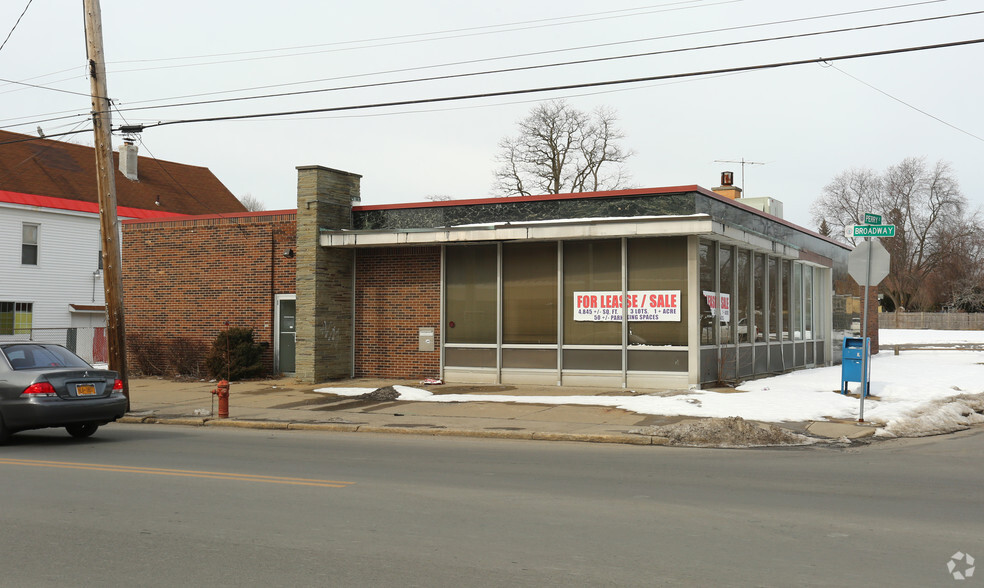 2525 Broadway, Schenectady, NY for sale - Primary Photo - Image 1 of 1