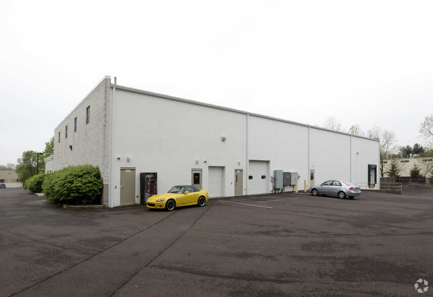 2367 N Penn Rd, Hatfield, PA for lease - Building Photo - Image 3 of 5