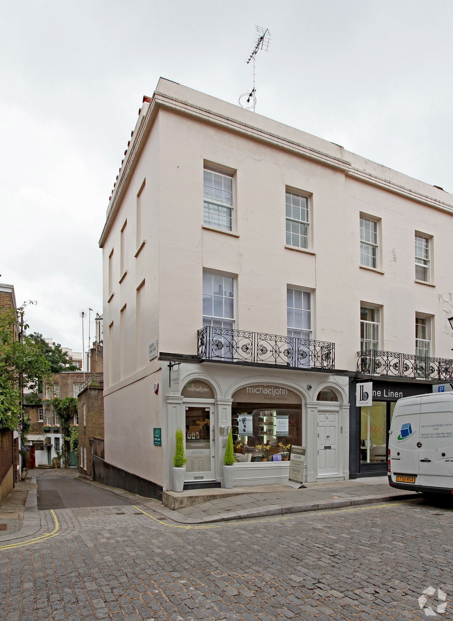 8-8A Motcomb St, London for sale Primary Photo- Image 1 of 1