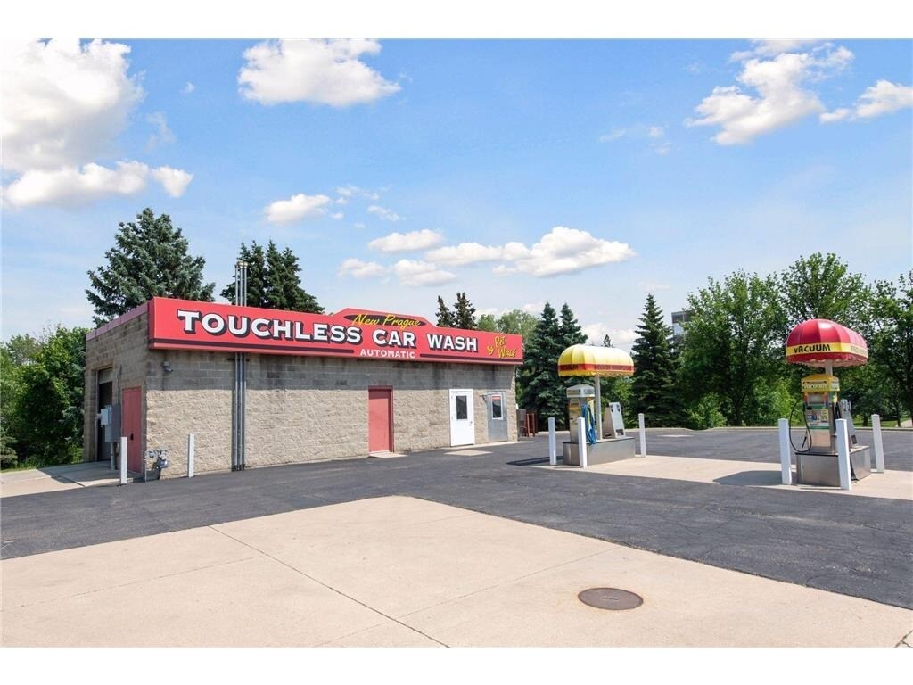 201 4th Ave NW, New Prague, MN for sale Building Photo- Image 1 of 1