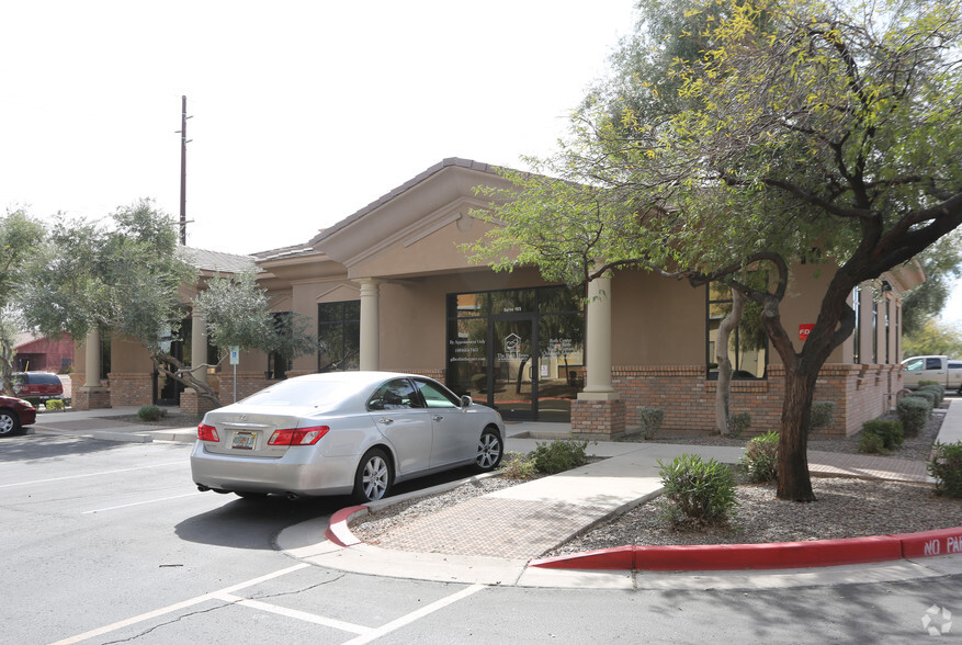 3303 S Lindsay Rd, Gilbert, AZ for lease - Building Photo - Image 3 of 5