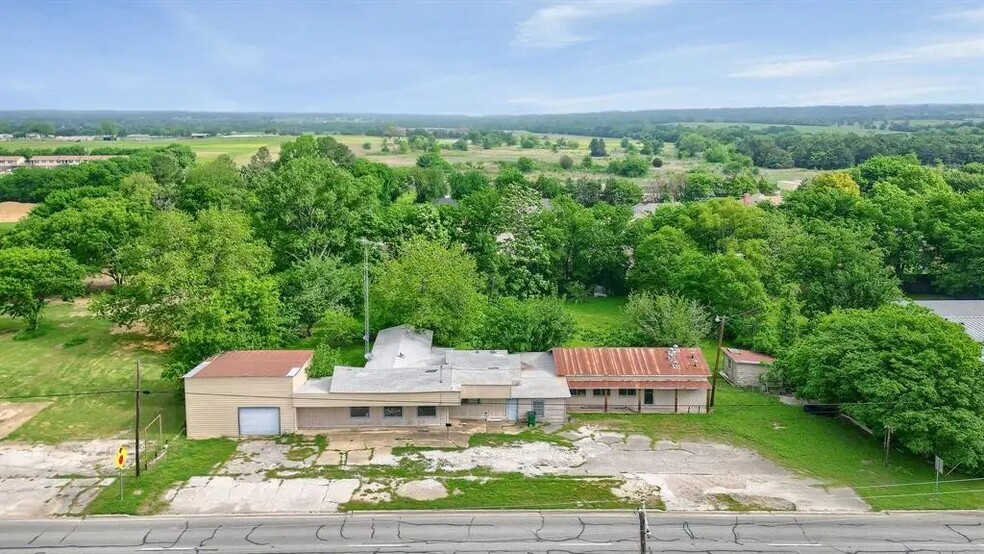 206 W FM 120, Pottsboro, TX for sale - Primary Photo - Image 1 of 9