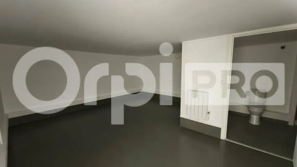 Retail in Villebon-sur-Yvette for lease - Interior Photo - Image 3 of 13