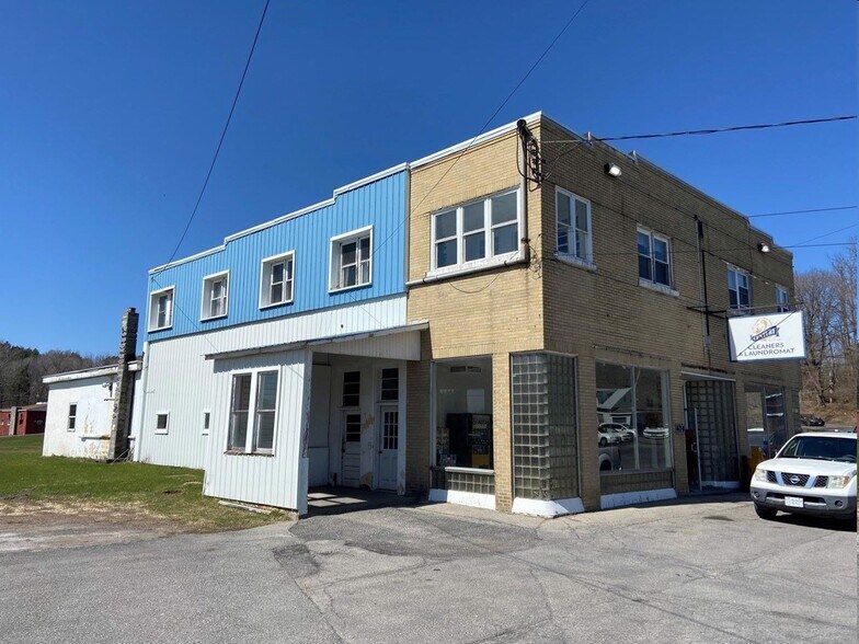 479 N Perry St, Johnstown, NY for sale - Building Photo - Image 1 of 1