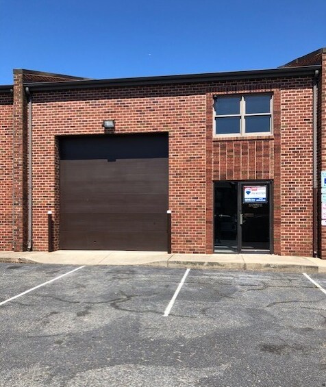 4540-4570 Printers Ct, White Plains, MD for sale - Building Photo - Image 1 of 1