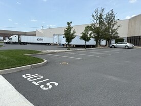 100 Newfield Ave, Edison NJ - Warehouse