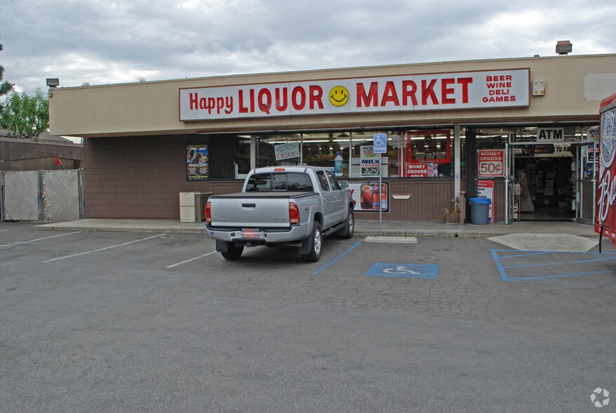 138-140 E Taft Ave, Orange, CA for lease - Building Photo - Image 3 of 4