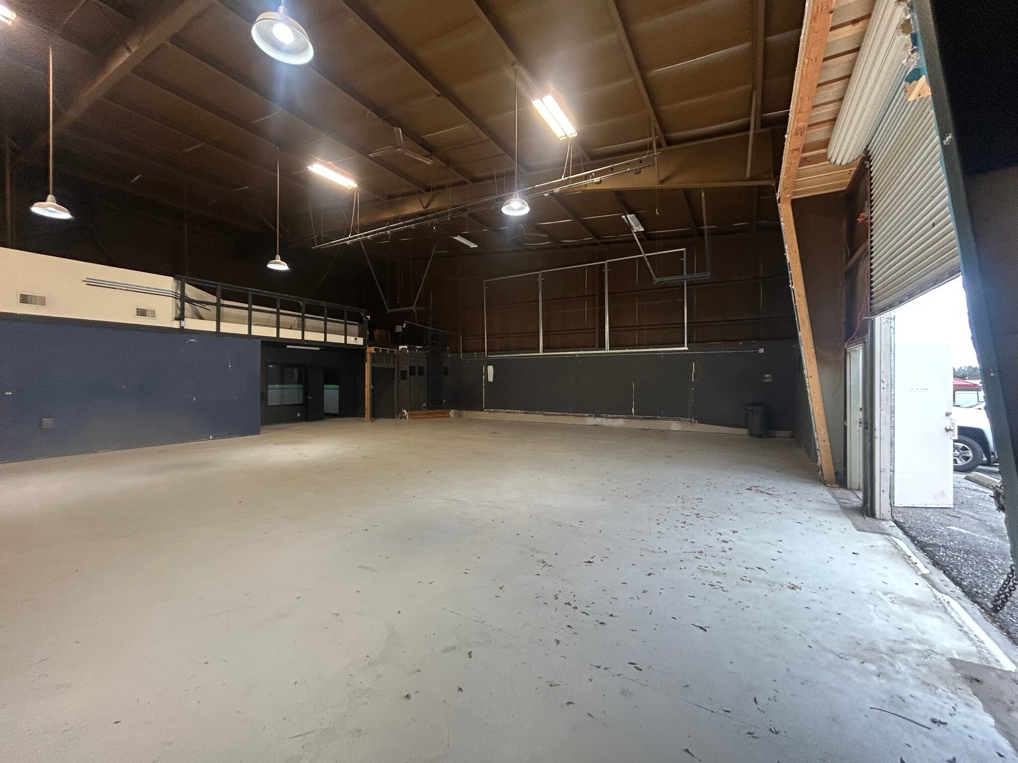 387 Nevada St, Auburn, CA for lease Interior Photo- Image 1 of 3