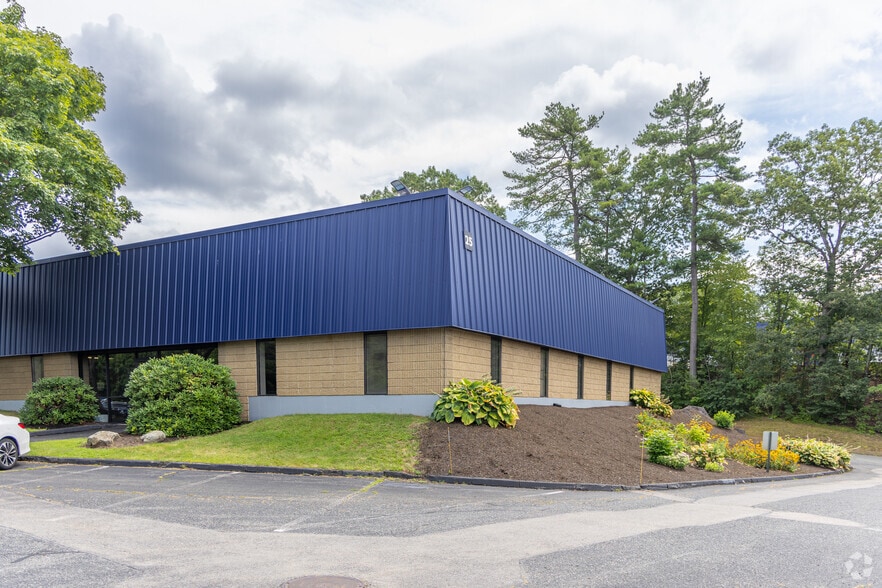 25 South St, Hopkinton, MA for lease - Building Photo - Image 3 of 7