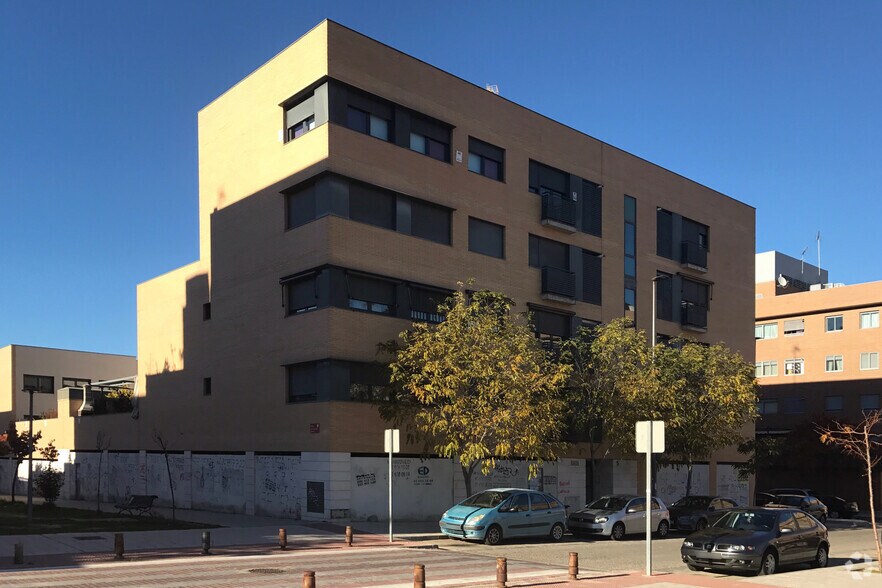 Calle Margarita Xirgu, 5, San Sebastián de los Reyes, Madrid for sale - Primary Photo - Image 1 of 1