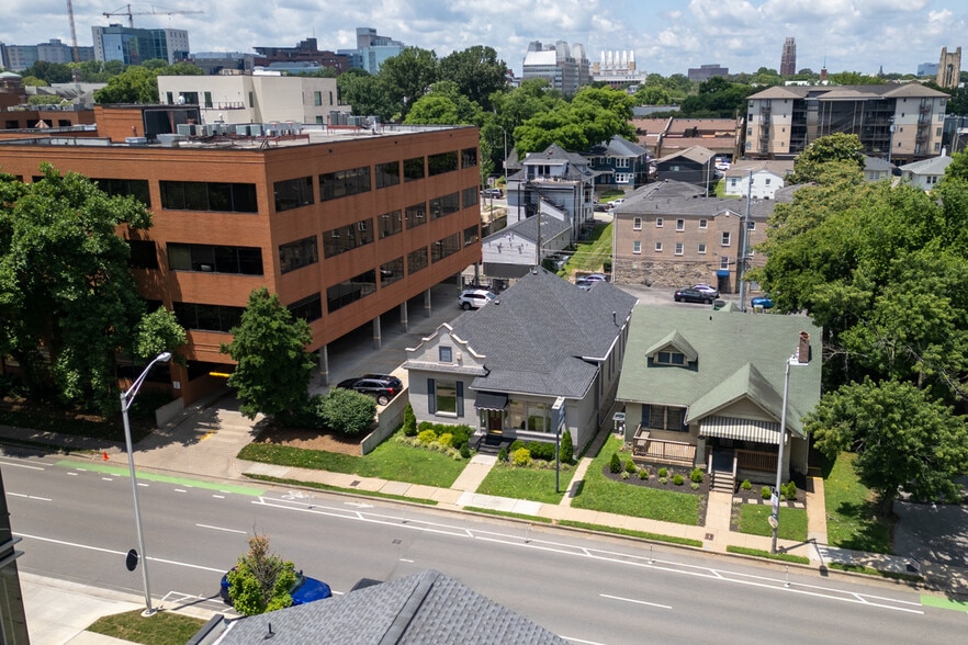 1023 16th Ave S, Nashville, TN for sale - Building Photo - Image 2 of 42