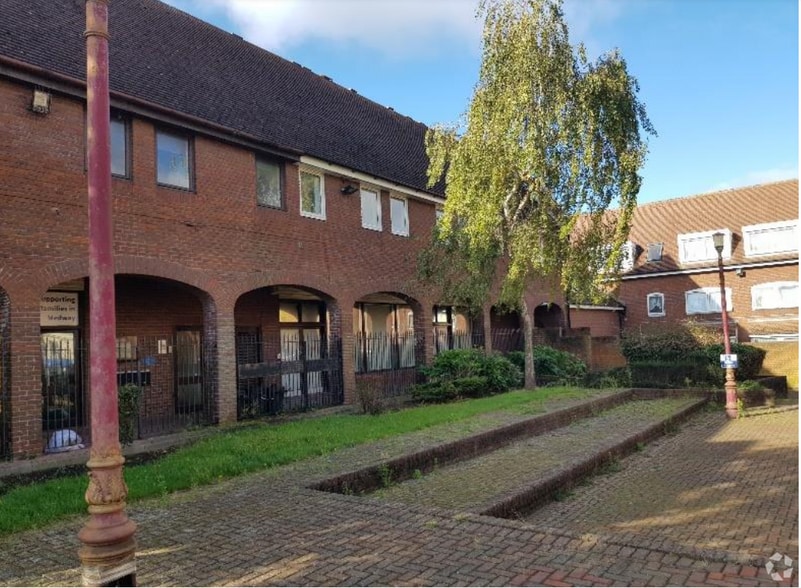 1 Canterbury St, Gillingham for sale - Primary Photo - Image 1 of 1