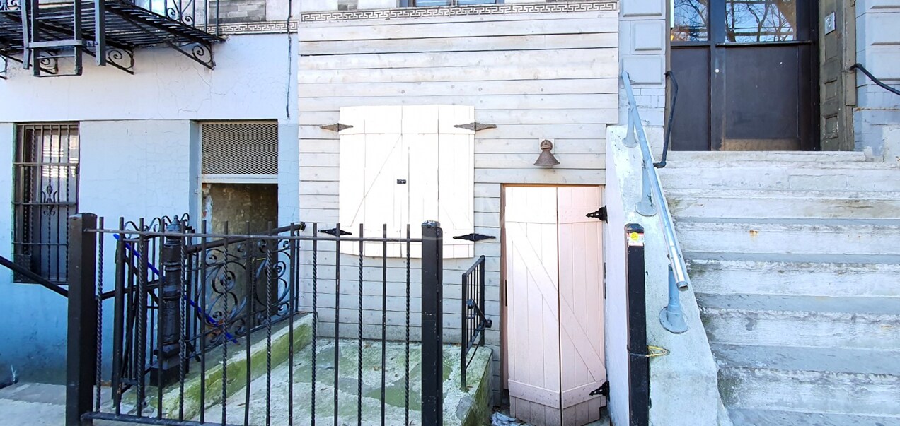 222 Metropolitan Ave, Brooklyn, NY for sale Building Photo- Image 1 of 1