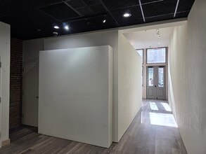 101 N 7th St, Louisville, KY for lease Interior Photo- Image 2 of 12