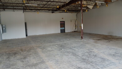 9211-9295 S Main St, Houston, TX for lease Building Photo- Image 2 of 2