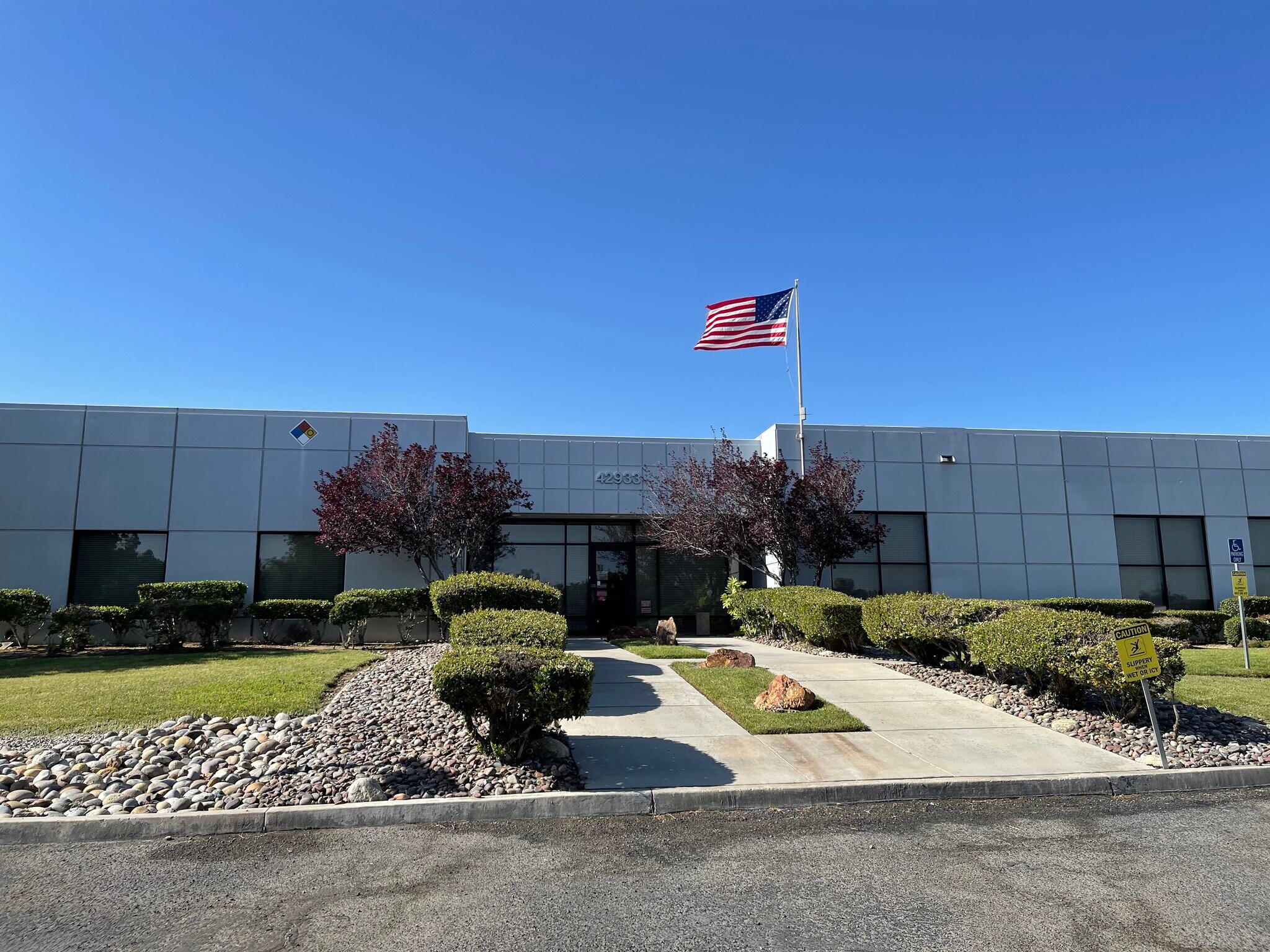 42933 Business Center Pky, Lancaster, CA 93535 Industrial for Sale
