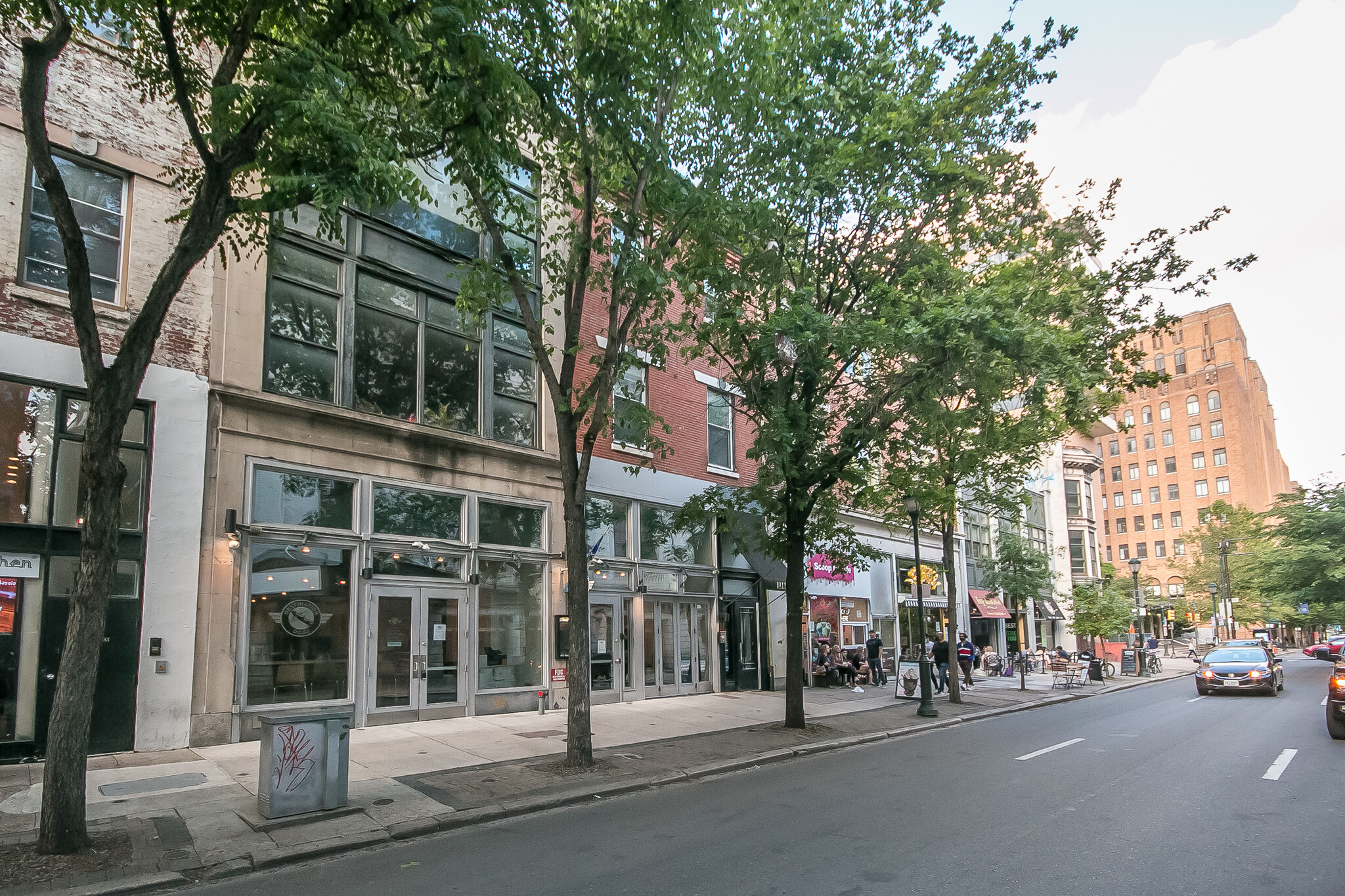 1111-1113 Walnut St, Philadelphia, PA for lease Building Photo- Image 1 of 7