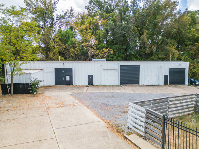 105 C Hwy 182 W, Starkville, MS for sale - Building Photo - Image 1 of 1