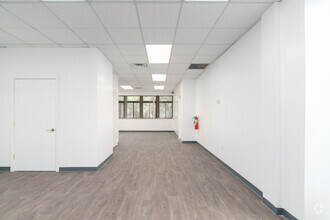 8200 Flourtown Ave, Wyndmoor, PA for lease Interior Photo- Image 2 of 4