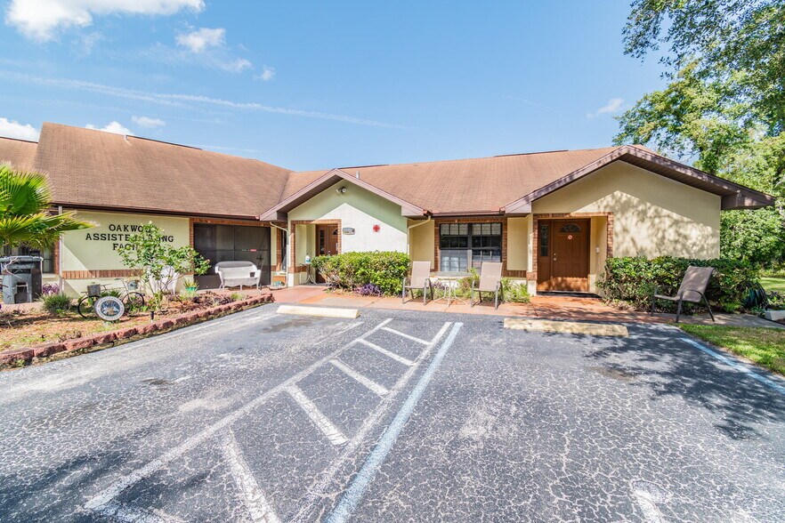 4407 Millwood Rd, Spring Hill, FL 34608