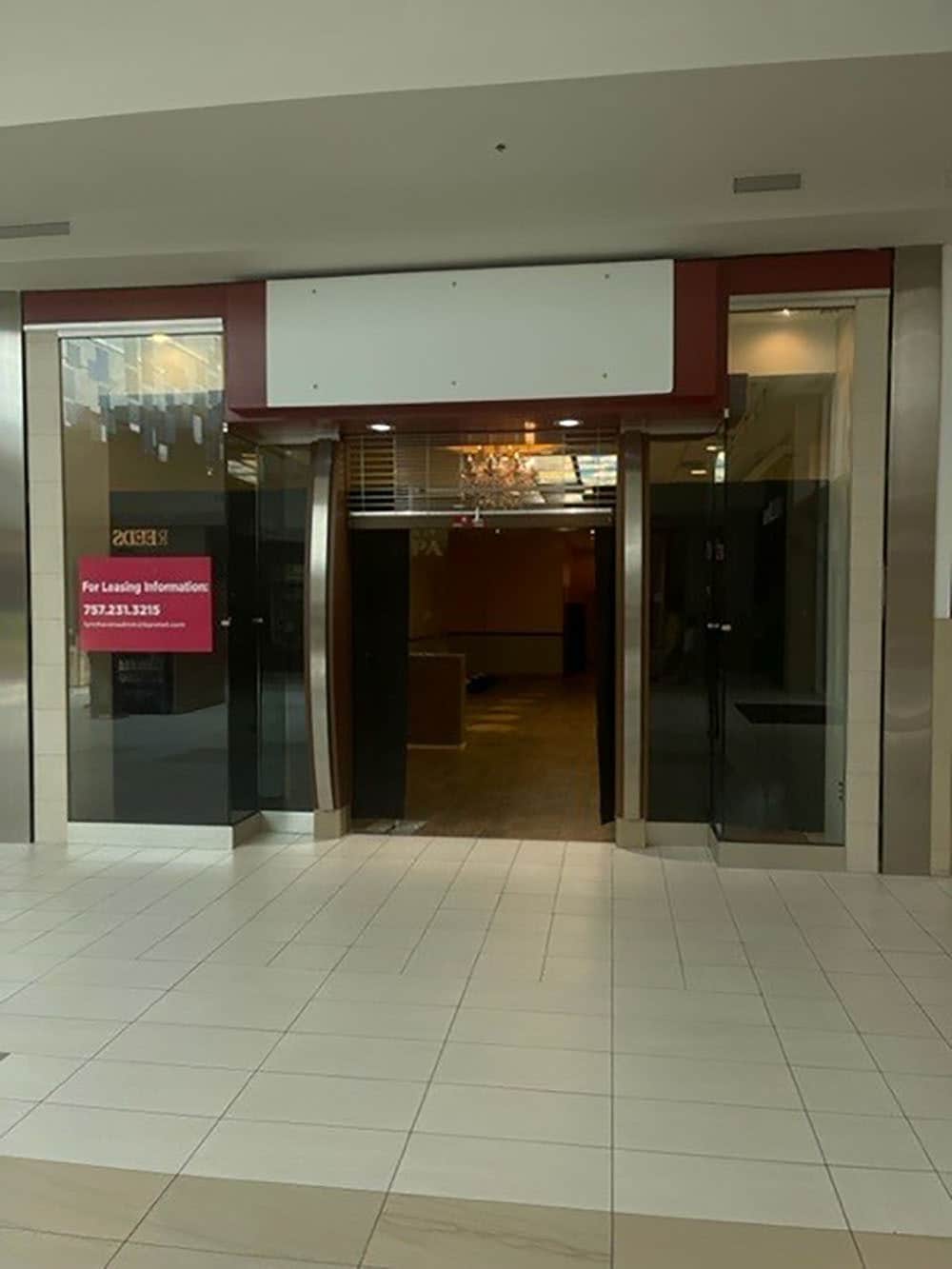 701 Lynnhaven Pky, Virginia Beach, VA for lease Interior Photo- Image 1 of 3