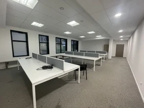 Office in Levallois-Perret for lease Interior Photo- Image 2 of 5