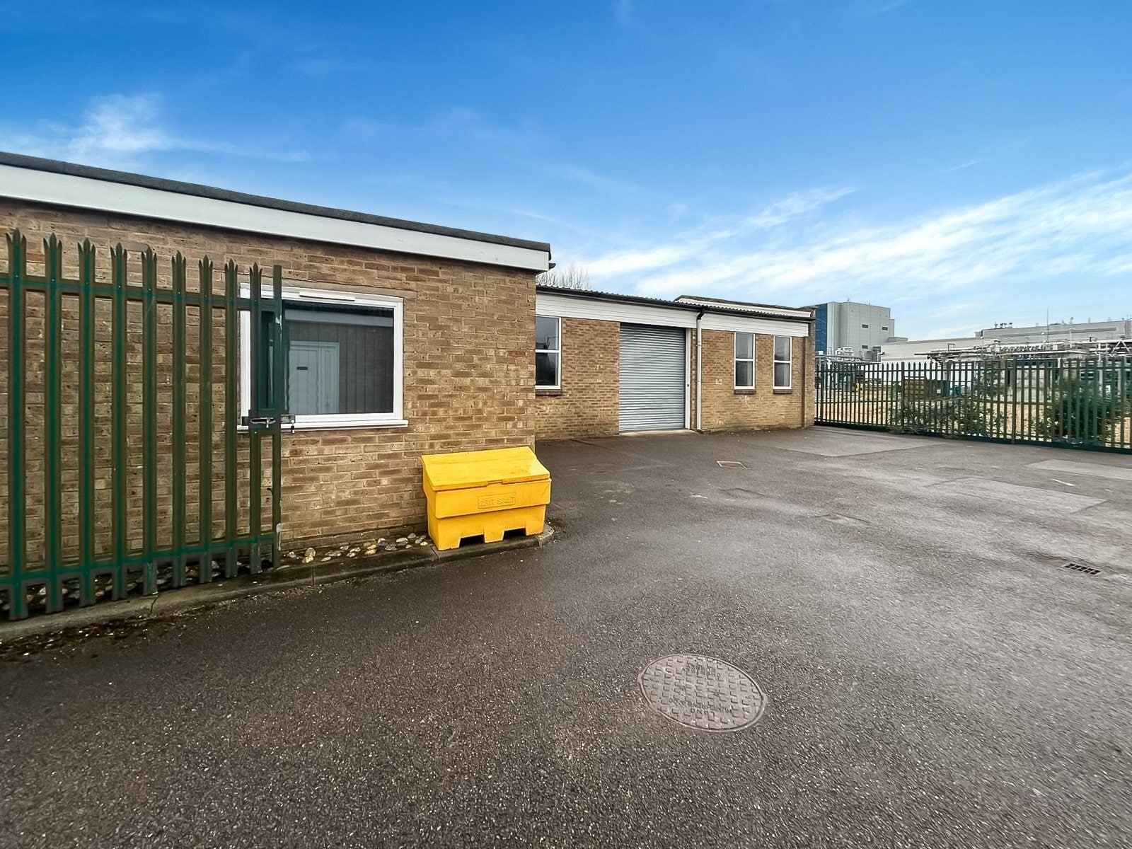 Dominion Way West, Worthing for lease Building Photo- Image 1 of 5