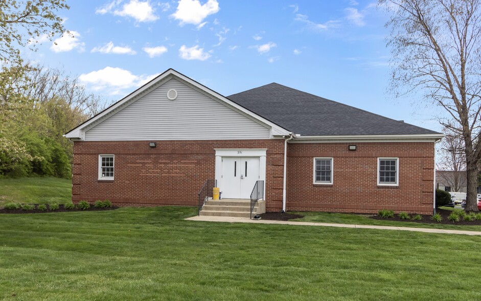 351 Transfer Dr, Indianapolis, IN for lease - Building Photo - Image 1 of 11