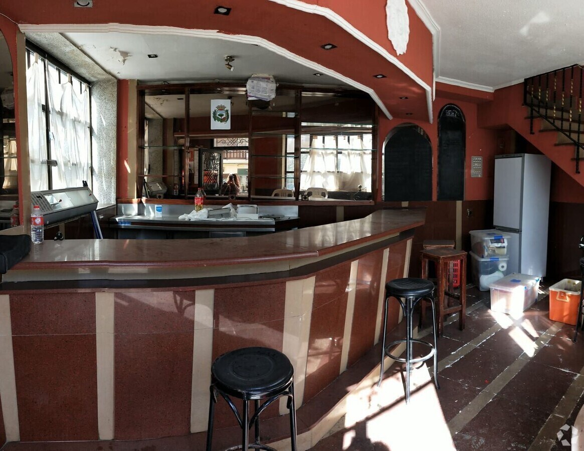 Cercedilla, MAD 28470 - Unit Puerta IZ, Esc. 1 -  - Interior Photo - Image 1 of 3