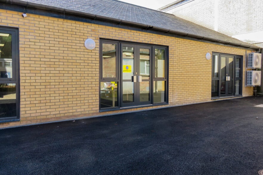 25 Fore St, Totnes for lease - Building Photo - Image 1 of 1