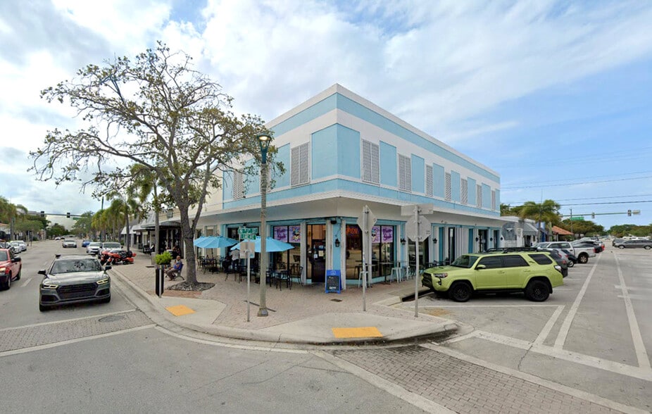 800 Lake Ave, Lake Worth, FL for lease - Building Photo - Image 2 of 7