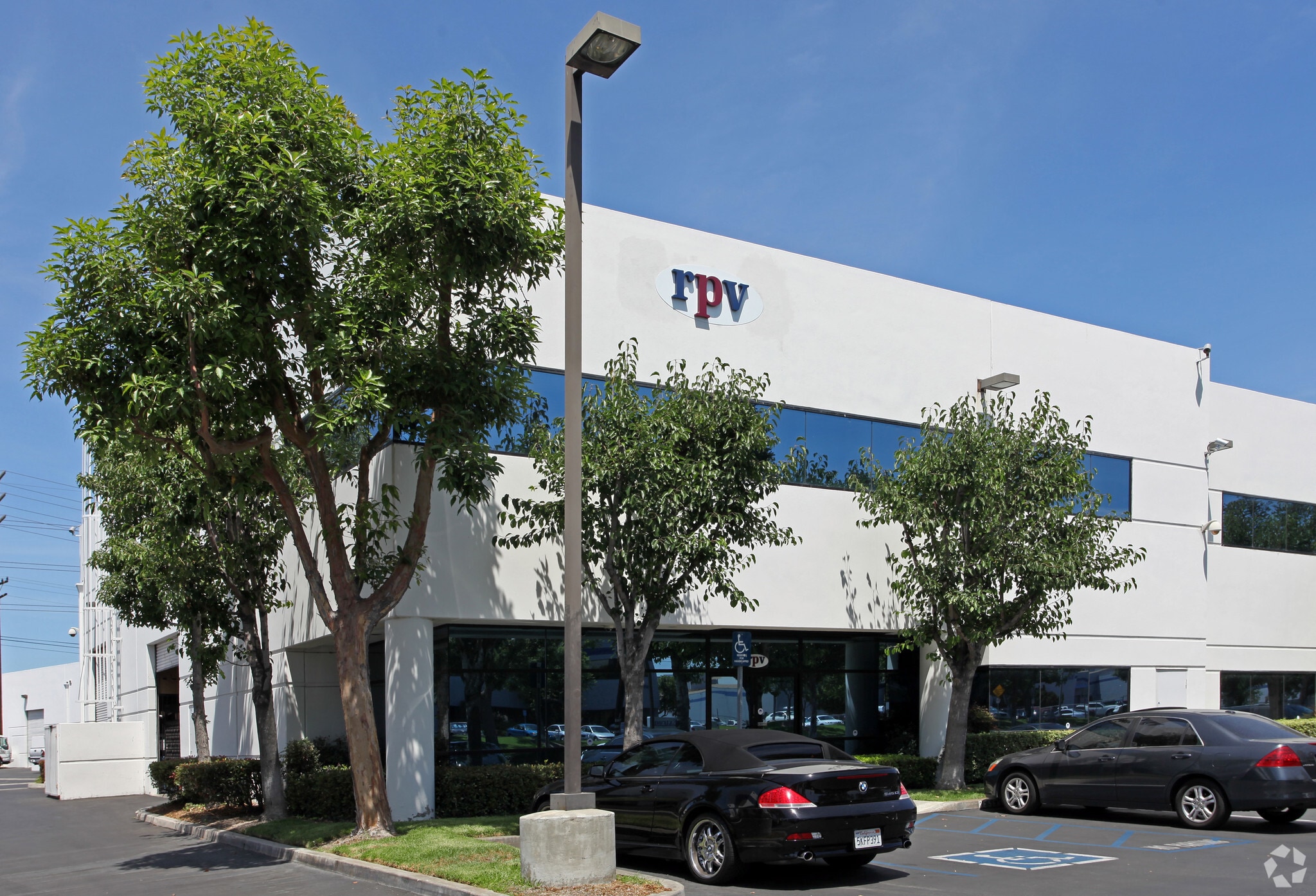 1275 S Lewis St, Anaheim, CA for lease Building Photo- Image 1 of 3
