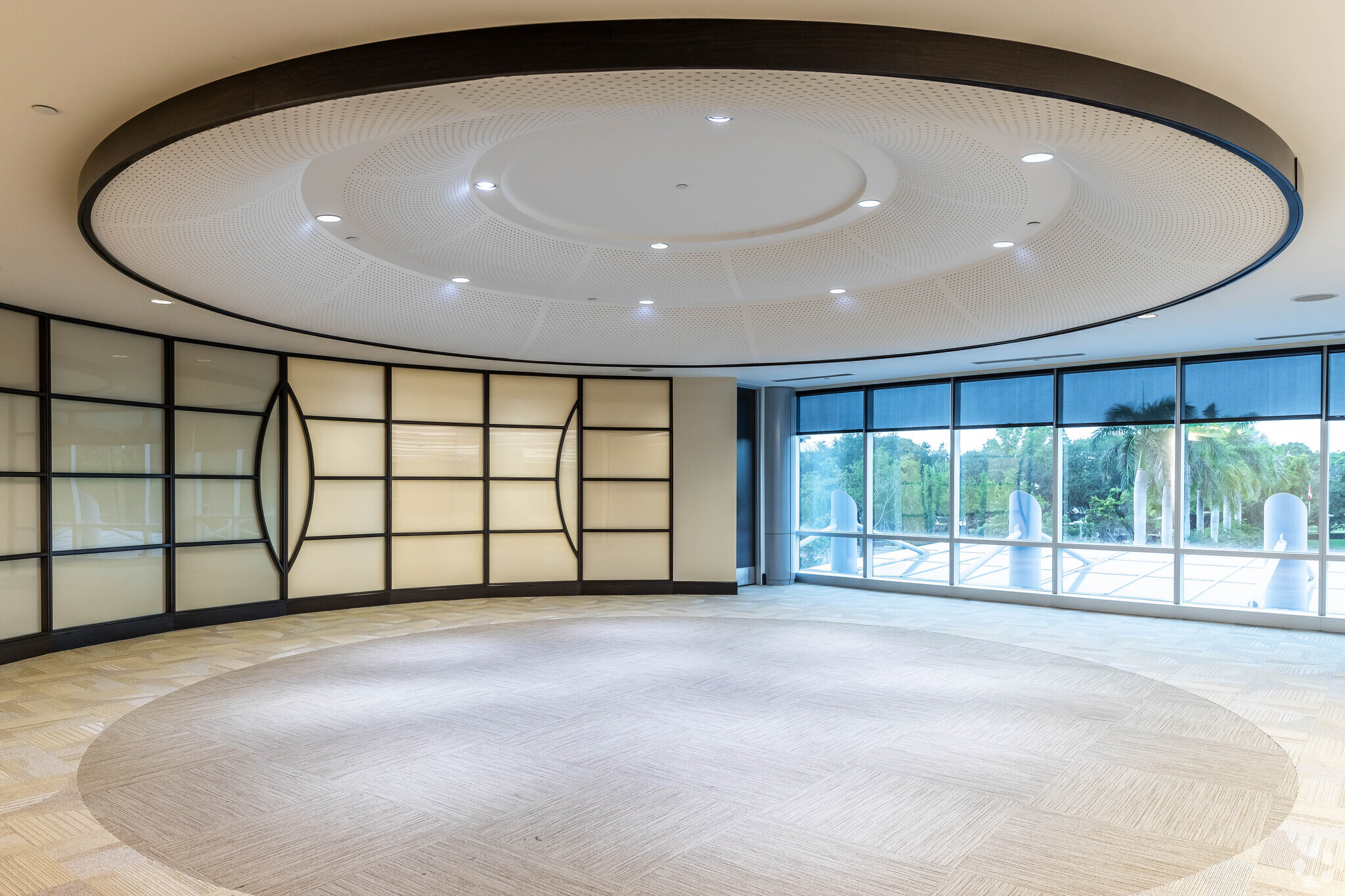 1905 NW Corporate Blvd, Boca Raton, FL for lease Interior Photo- Image 1 of 12