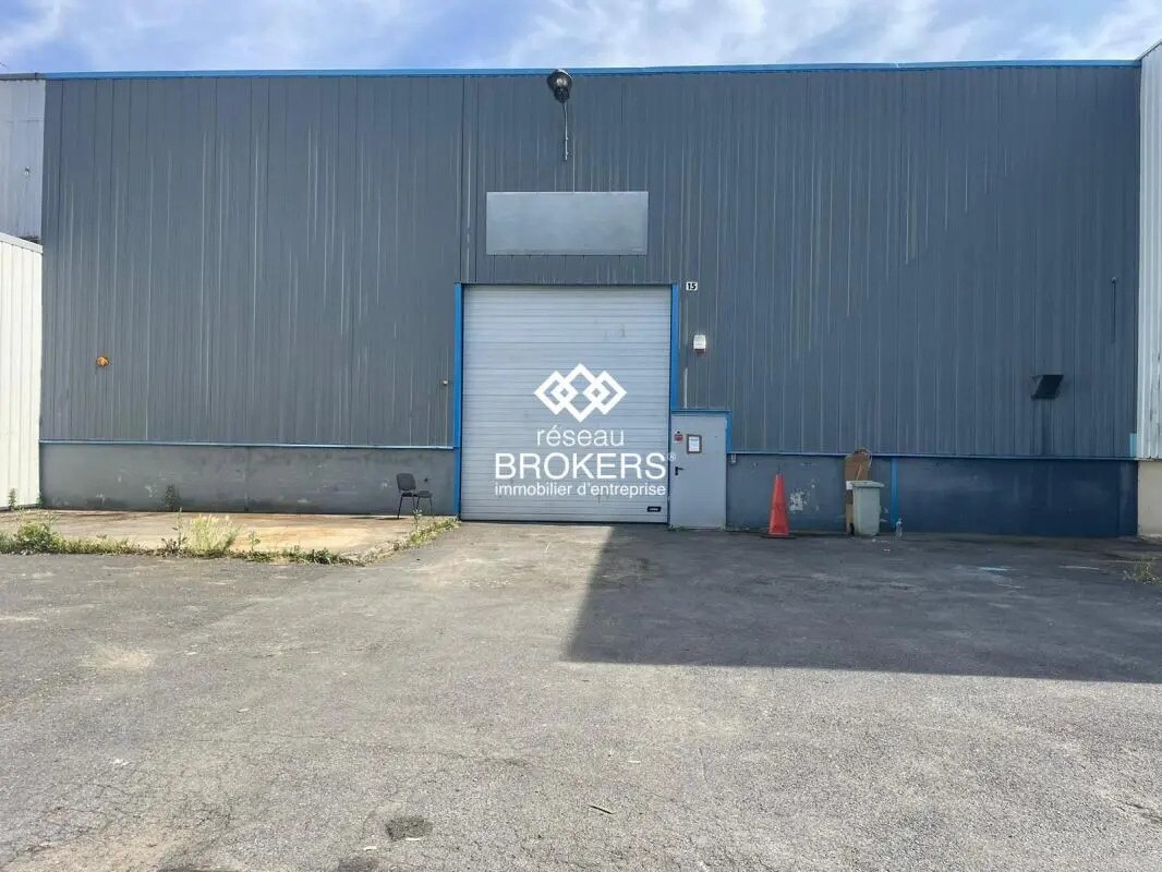 Industrial in SAINT-OUEN-L'AUMONE for sale Building Photo- Image 1 of 20