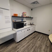 1251 S Sherman St, Richardson, TX for lease Interior Photo- Image 2 of 7