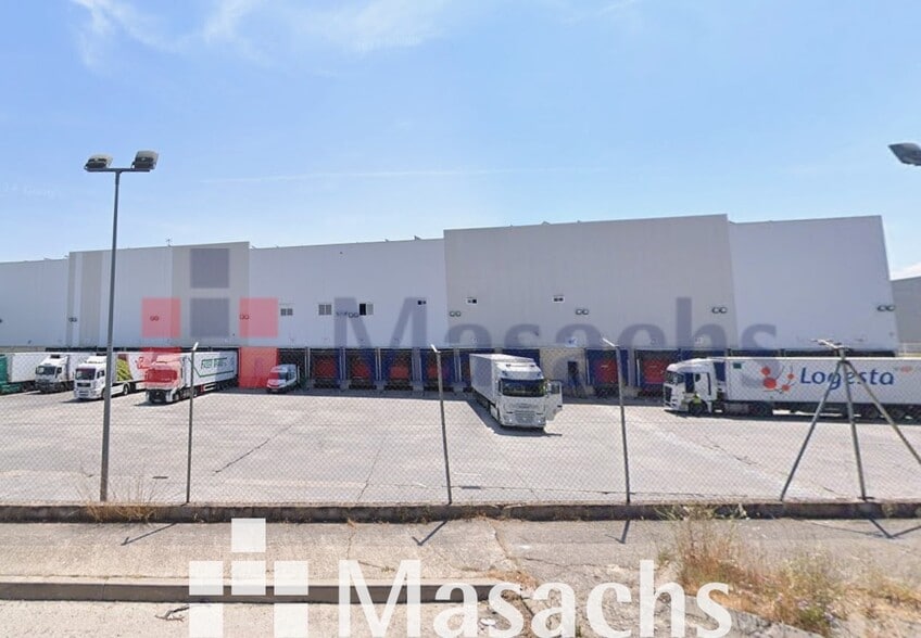 Industrial in Valdemoro, Madrid for sale - Building Photo - Image 2 of 13