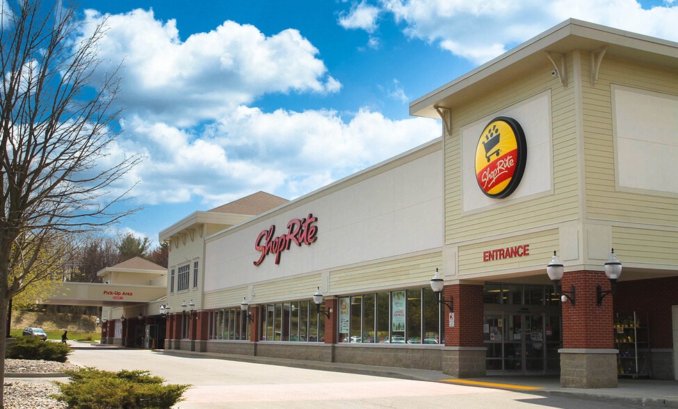 41 Vista Blvd, Slingerlands, NY for lease - Building Photo - Image 2 of 12