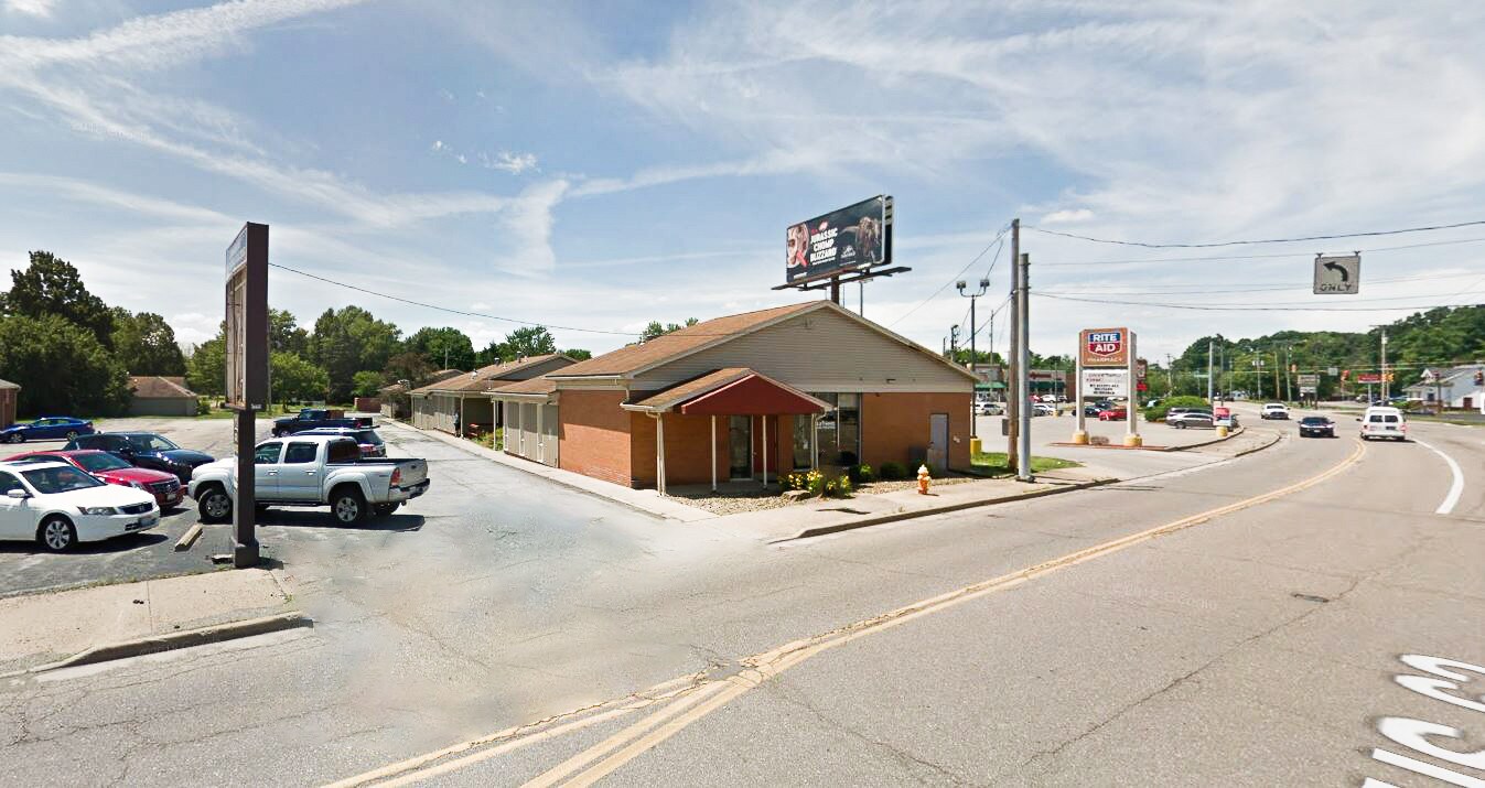 3507 Canfield Rd, Canfield, OH 44406