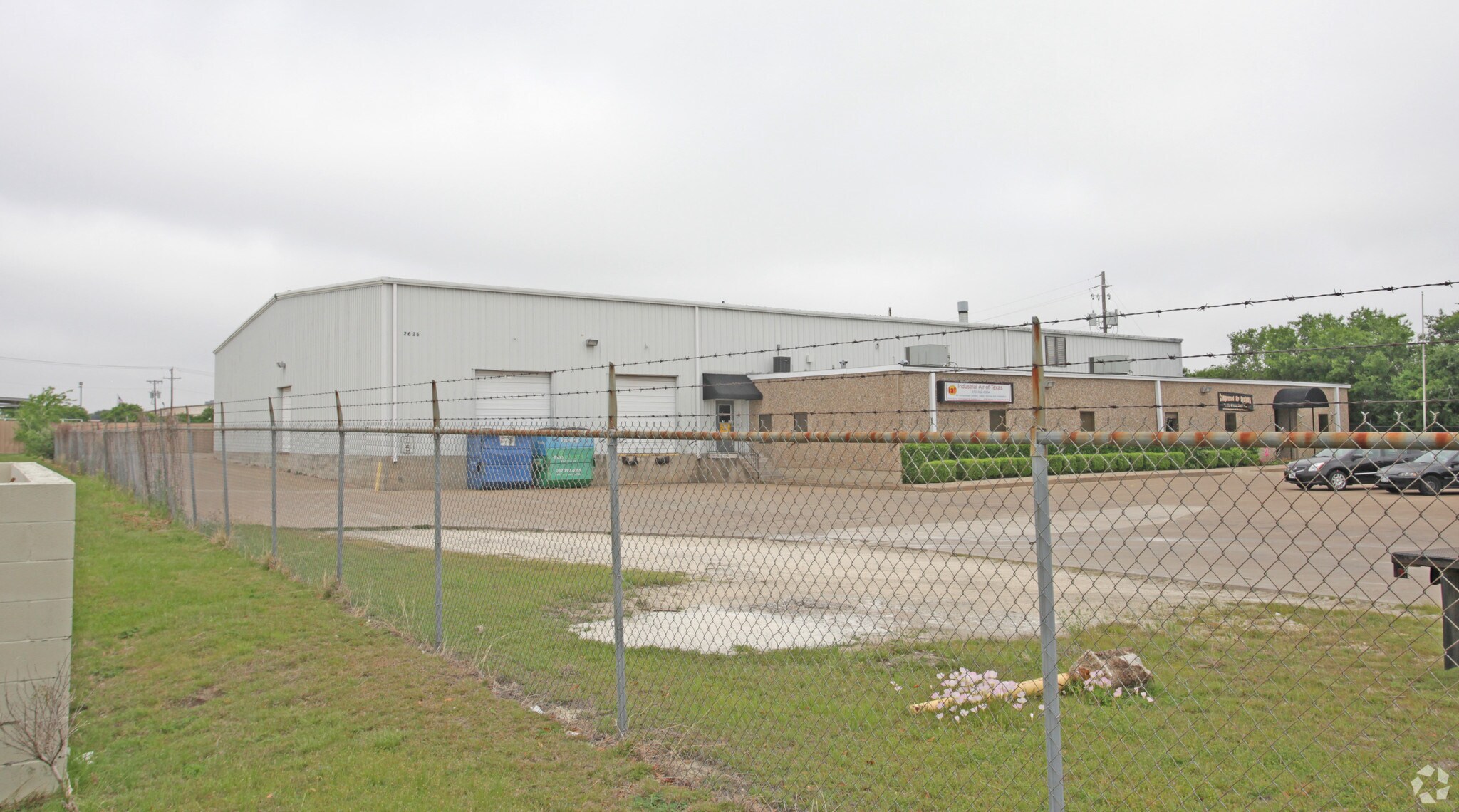 2626 Skyway Dr, Grand Prairie, TX for sale Building Photo- Image 1 of 1