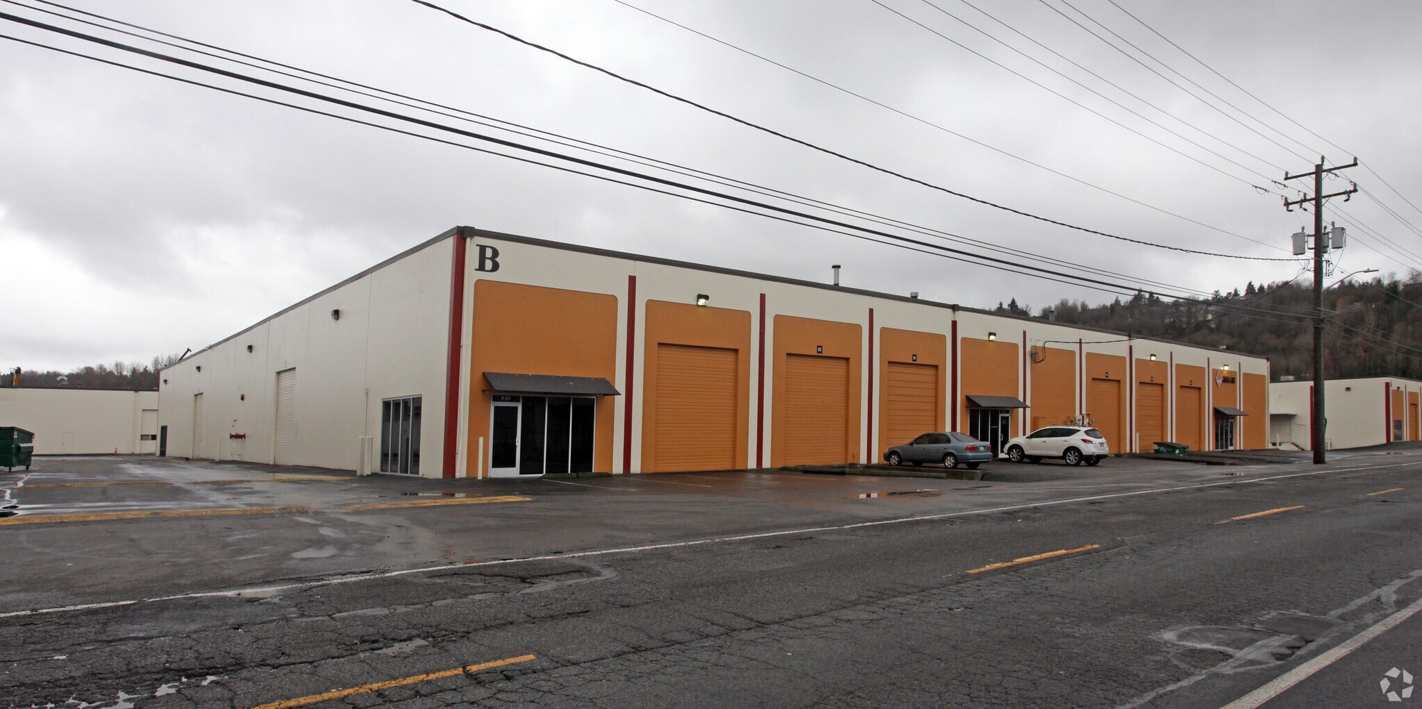 121-129 S Kenyon St, Seattle, WA for sale Primary Photo- Image 1 of 1