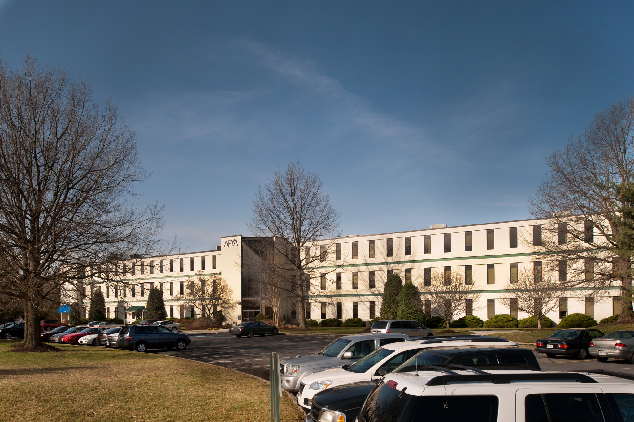 8101 Sandy Spring Rd, Laurel, MD for lease Building Photo- Image 1 of 13