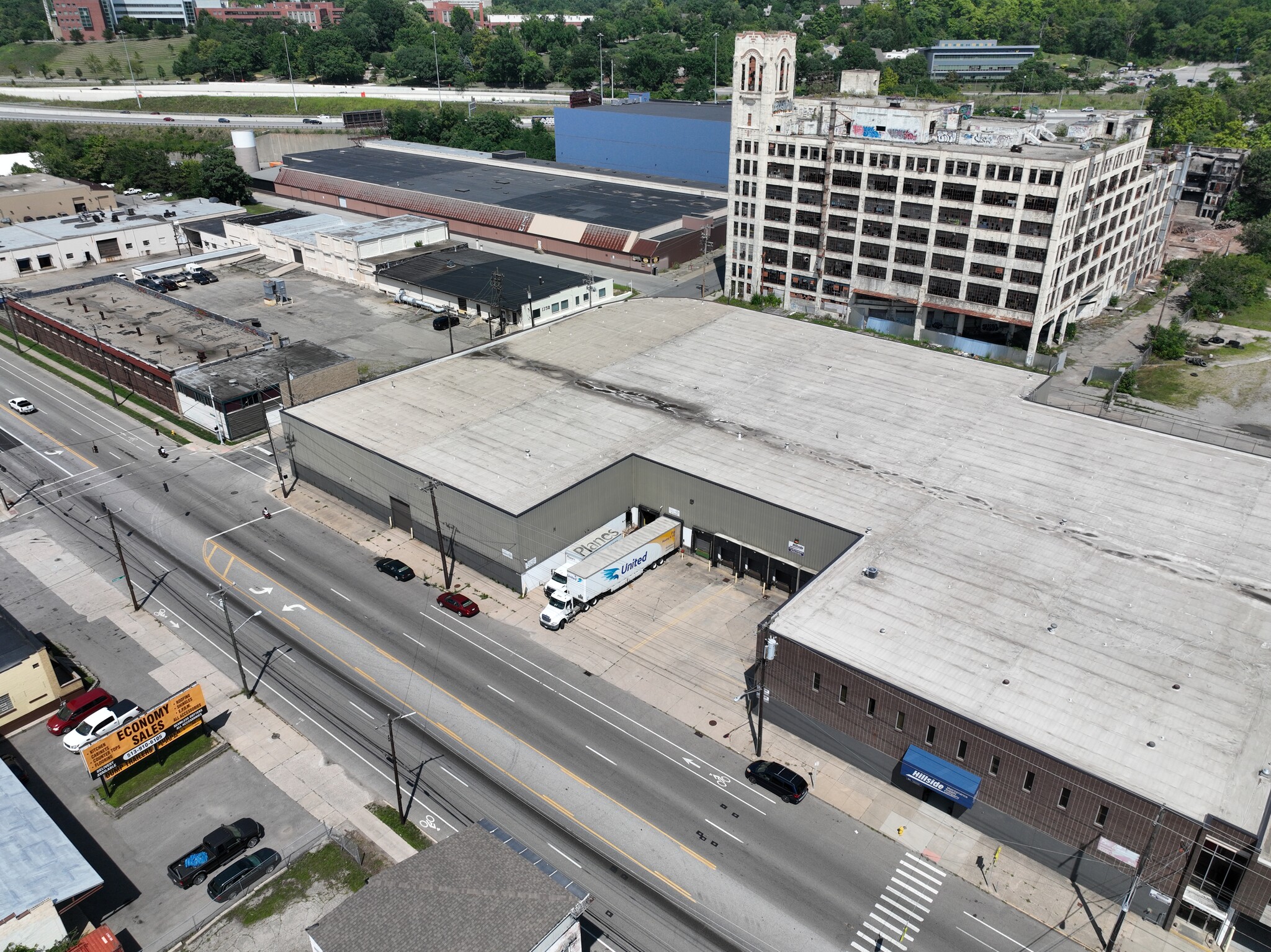 3300-3400 Spring Grove Ave, Cincinnati, OH for lease Building Photo- Image 1 of 4