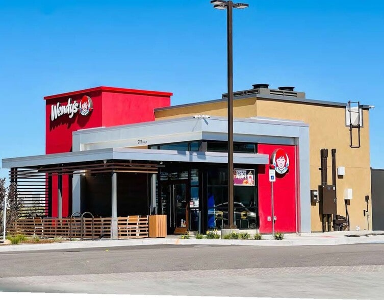 9111 E 40th Ave, Denver, CO for sale - Primary Photo - Image 1 of 3