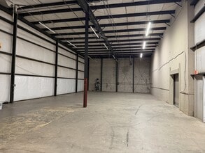 3054 Leeman Ferry Rd SW, Huntsville, AL for lease Interior Photo- Image 1 of 1
