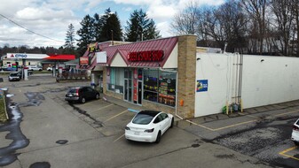 518 Hooper Rd, Endicott NY - Convenience Store