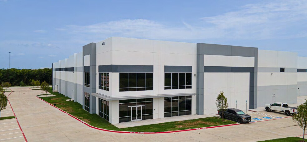 Pleasant Valley Rd & George Bush Turnpike, Sachse, TX for lease - Building Photo - Image 3 of 9